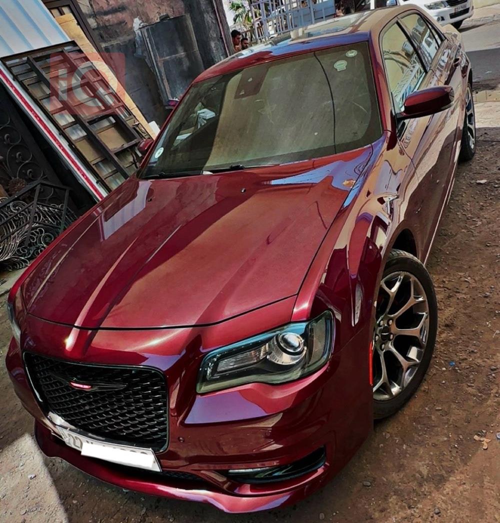 كرايسلر 300